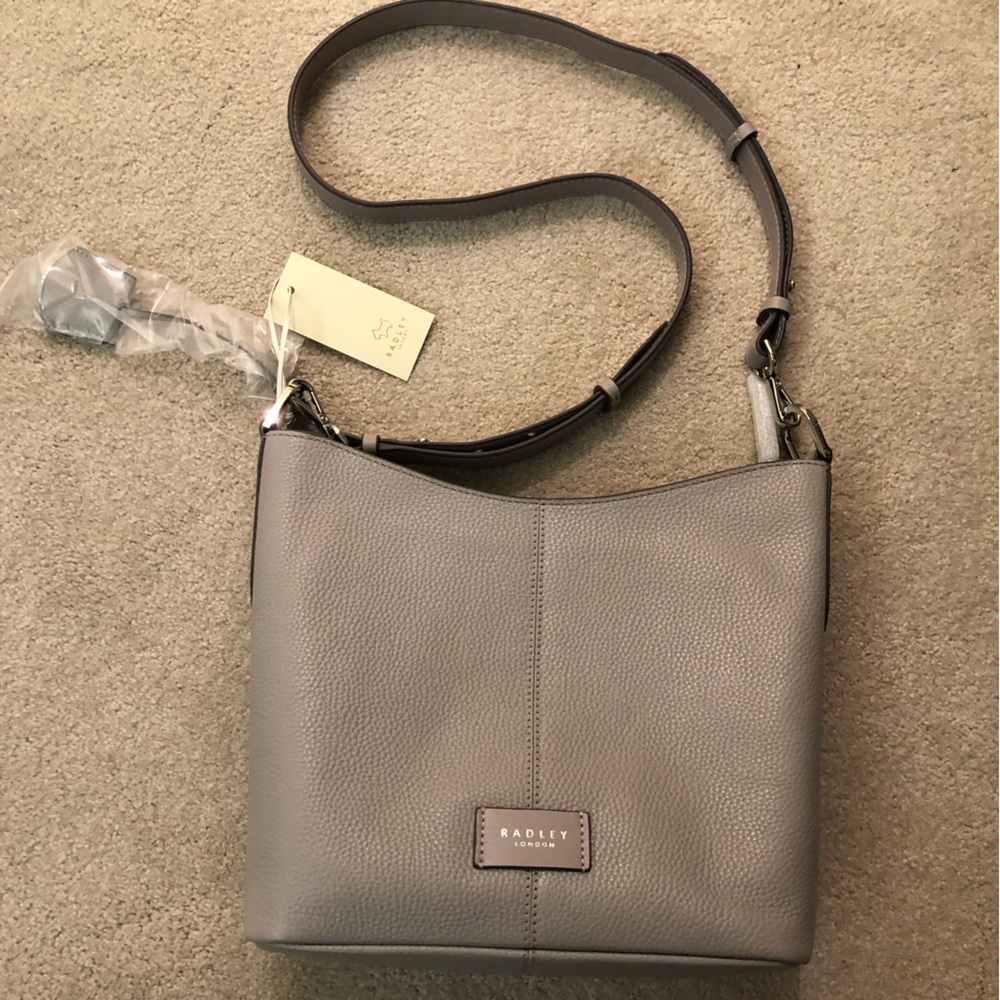 NWT Radley London Southwark Pebble Leather Grey Zip Top Crossbody Handbag - New